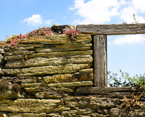 Bit of wall